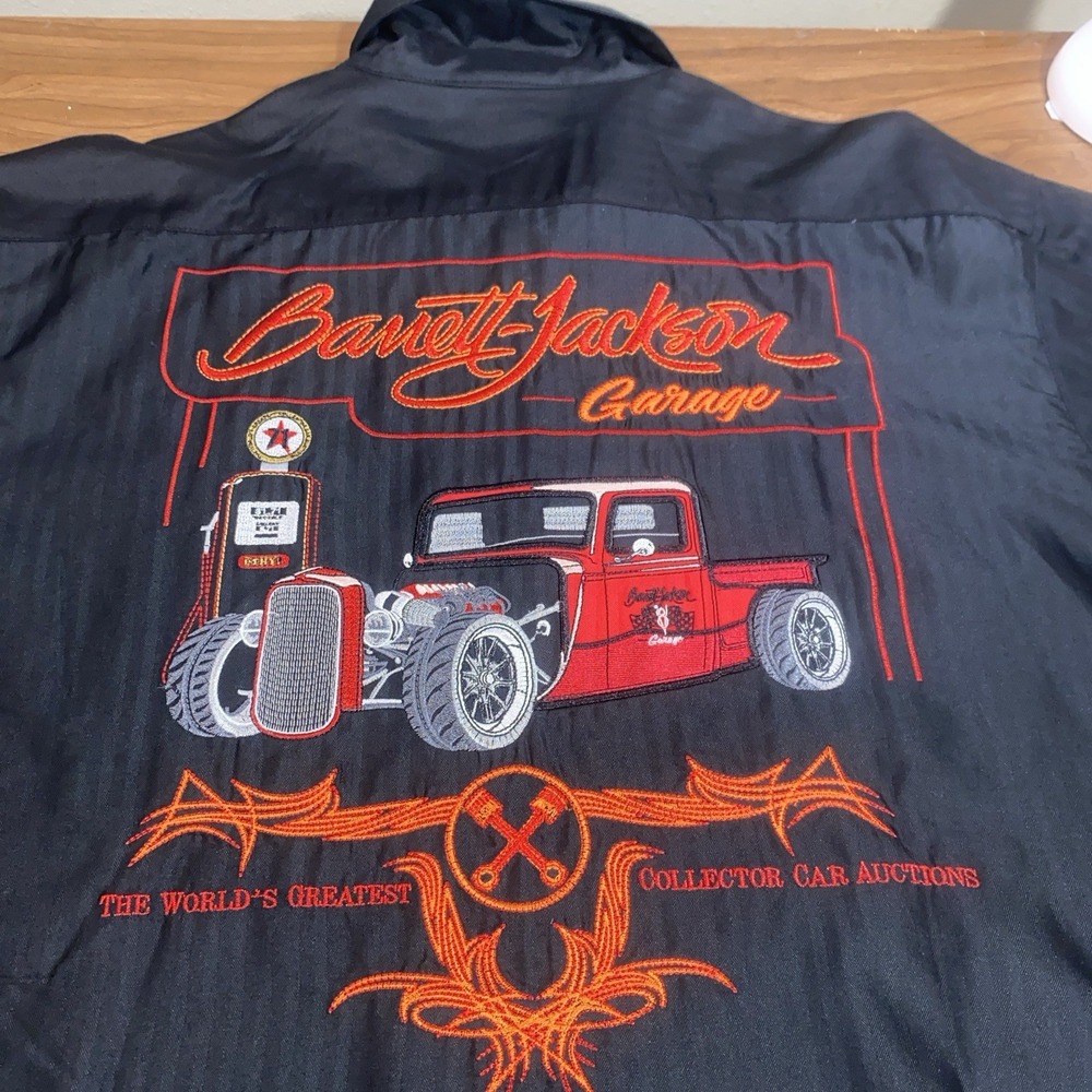 Barnett Jackson Garage Embroidery Button Down Size L